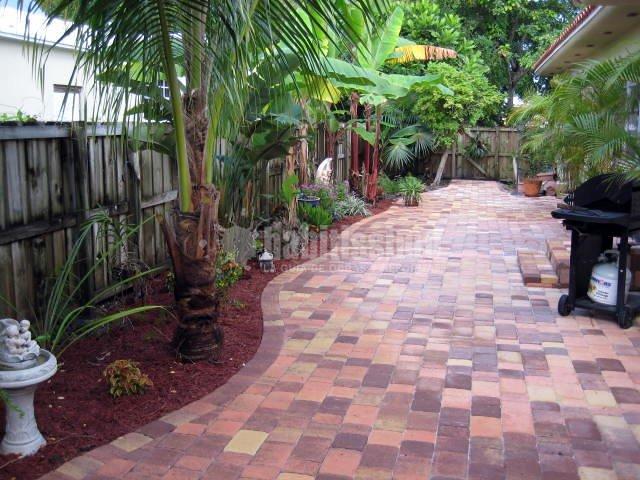 Jardineros, Riegos, Podas