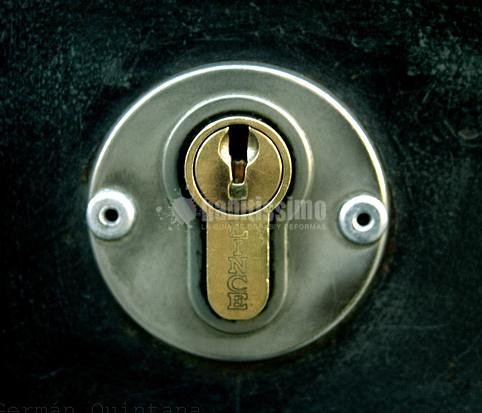 Fontaneros, Electricistas, Cerrajeros