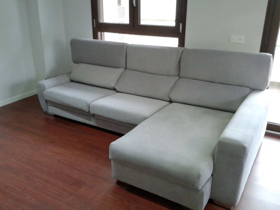 sofa tapizado en tejido lavable