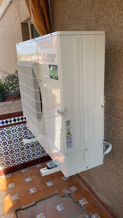 Equipo conducto gama Mitsubishi Electric