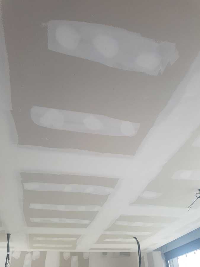 Pladur en local comercial