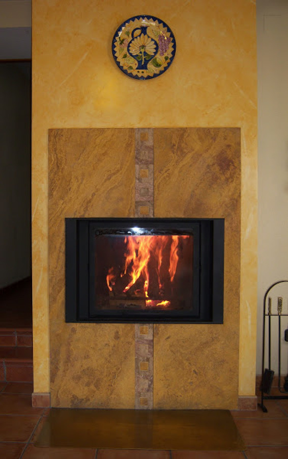 Edilkamin Acquatondo 22 con revestimiento