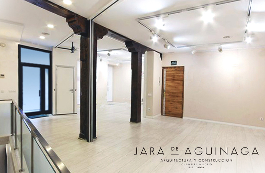 Reforma local con espacio multiusos para exposiciones, Madrid.