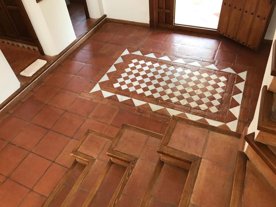 Limpiezas y tratamientos suelo mármol y barro