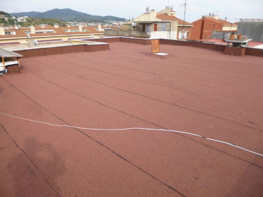 Impermeabilización de cubierta con tela asfaltica autoprotegida