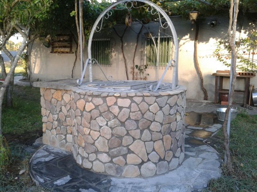 Tapa y arco para pozo