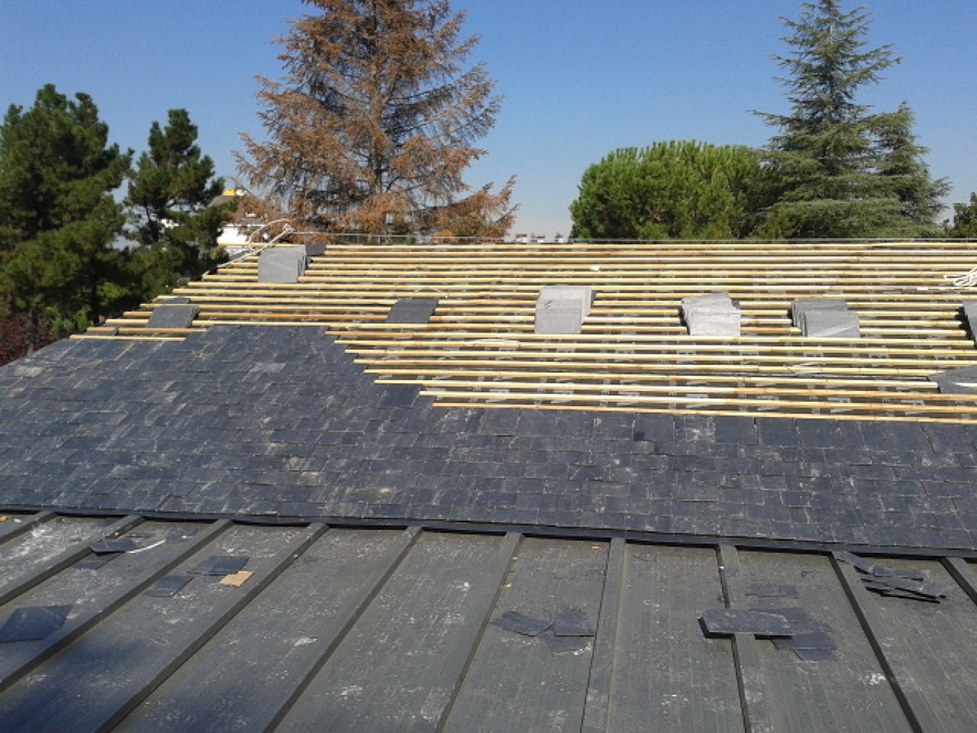 Trabajo de pizarra en rastrel