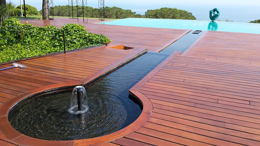 Mantenimiento de tarima exterior