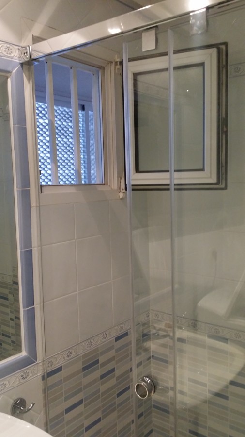 Cambiar bañera por ducha