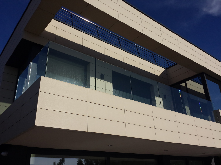 Barandilla de vidrio sin perfiles