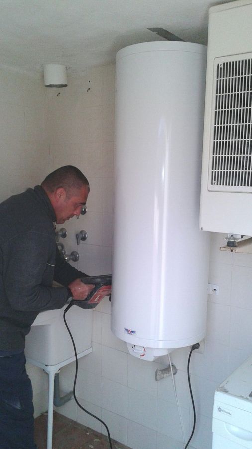 Instalación de termo eléctrico 150 litros