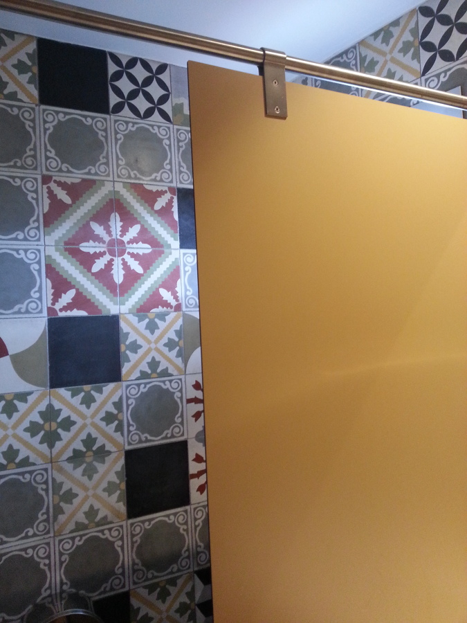 ALICATADO EN AZULEJOS VINTAGE