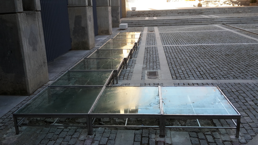 ESTRUCTURA DE ACERO Y VIDRIO