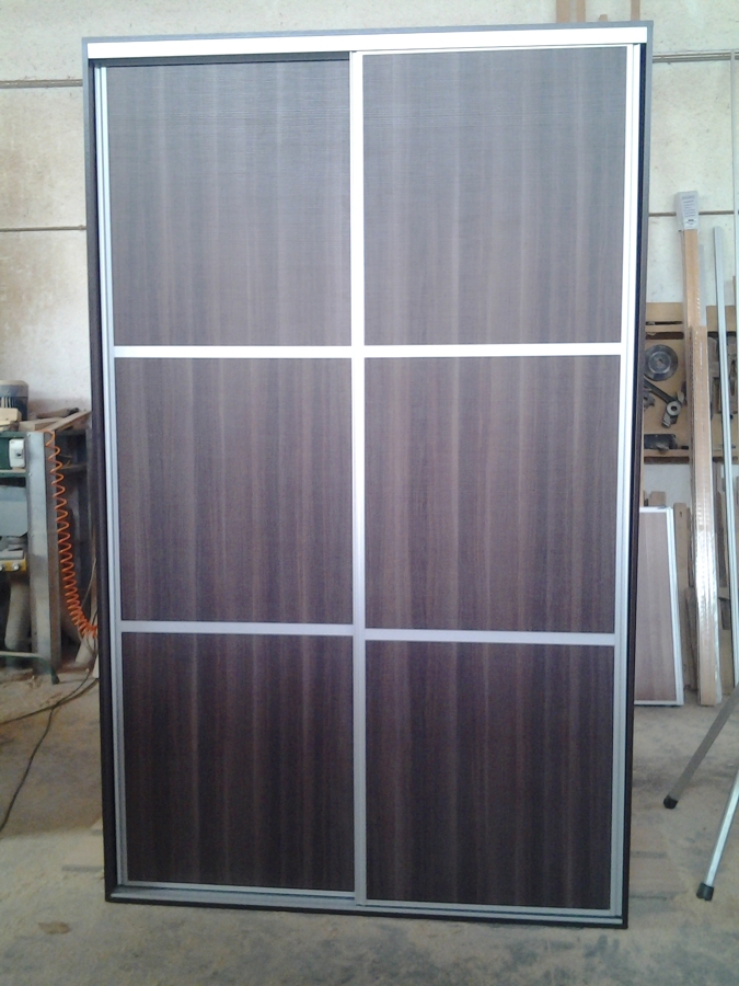 900002 Armario puertas Correderas 3D Fresno tea sega