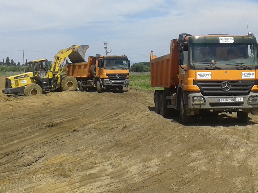 Desbroce y limpieza terreno para Urbanizaciones 