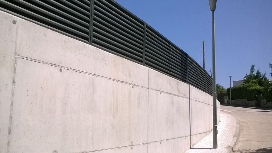 CERRAMIENTO VENECIANO