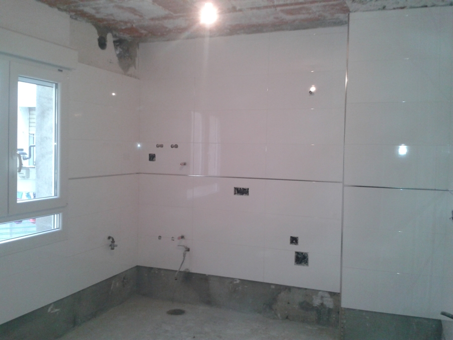 Colocación del Azulejo Cerámico en Cocina.