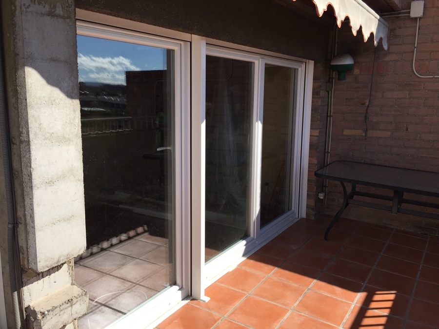 PUERTA PVC BALCONERA 3 HOJAS