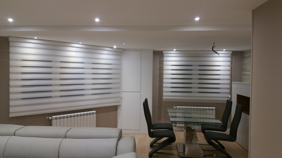 Salón reformado y completamente decorado