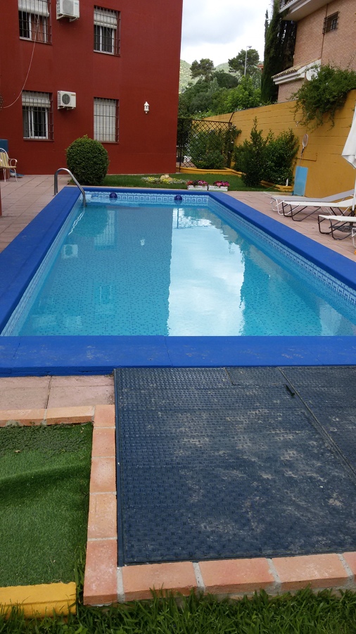 PISCINAS