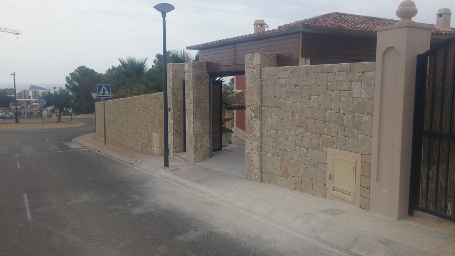 Fachada de piedra natural