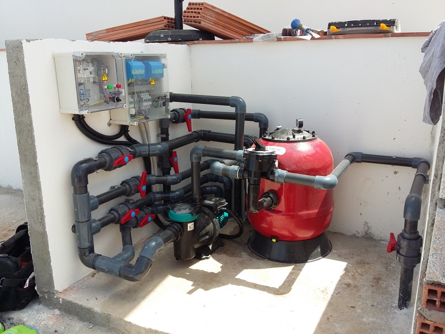 DEPURADORA DE PISCINA