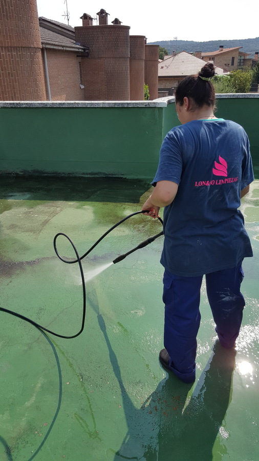 Limpieza de Patio Con Hidrolimpiadora 