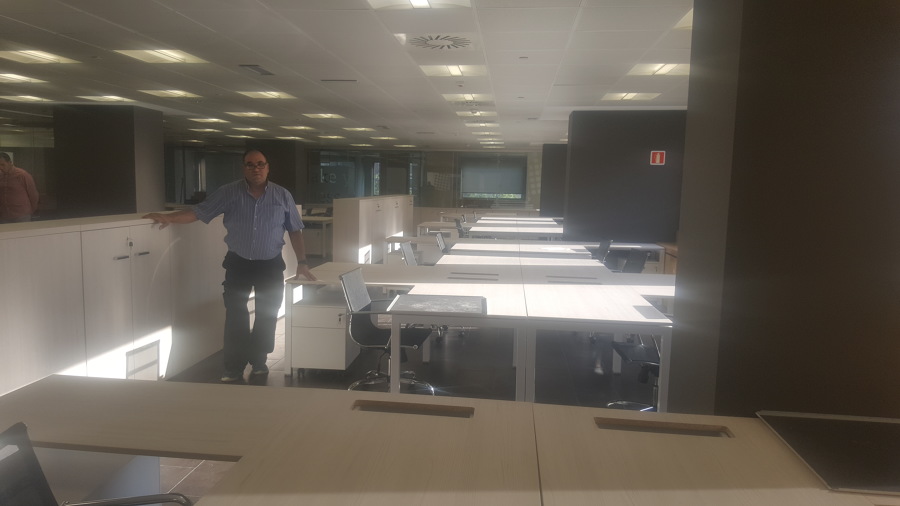 Transporte y montaje de grandes oficinas