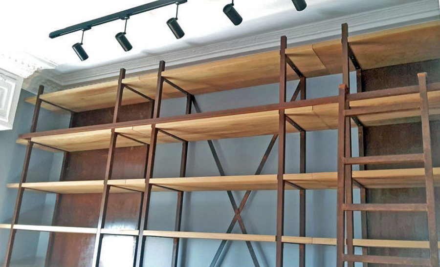 Estanterías a medida en maderas macizas - Cualquier medida