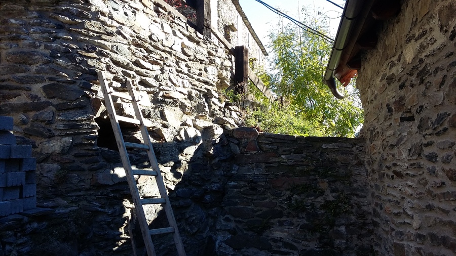 FUTURA CUBIERTA LEÑERO