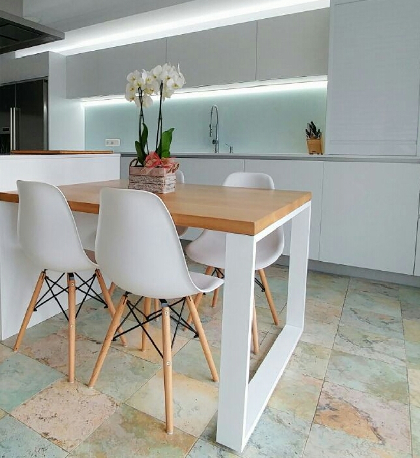 Mesa a medida en Egia.