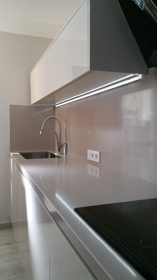 Amplias encimeras de SILESTONE