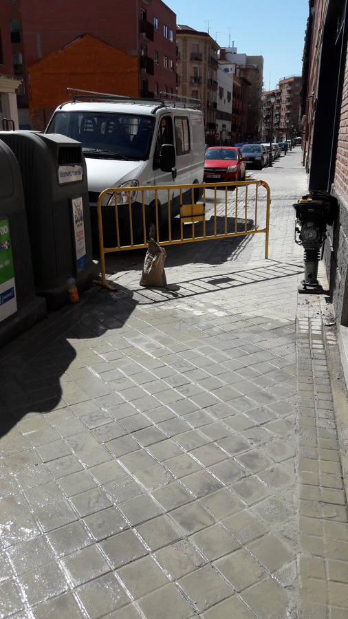 Arreglo hundimiento suelo