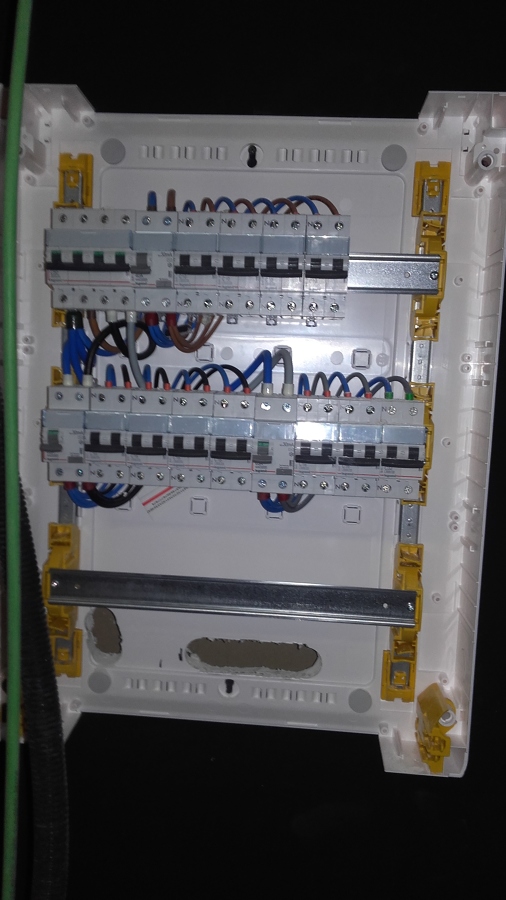 Cuadro eléctrico en Alfa del Pi 