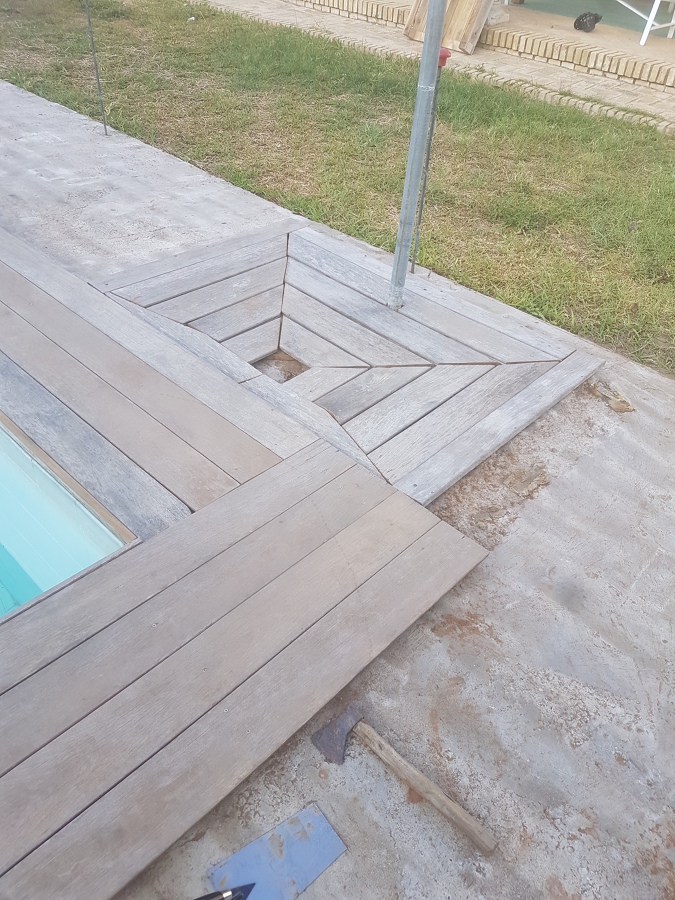 REFORMA EXTERIOR DE PISCINA