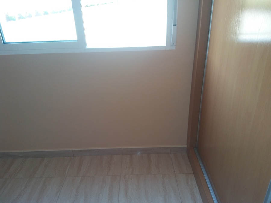 REHABILITAR PINTURA EN CHALET , FORTUNA