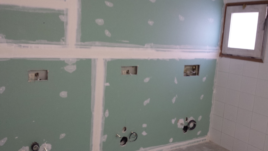 pared de baño de esculas