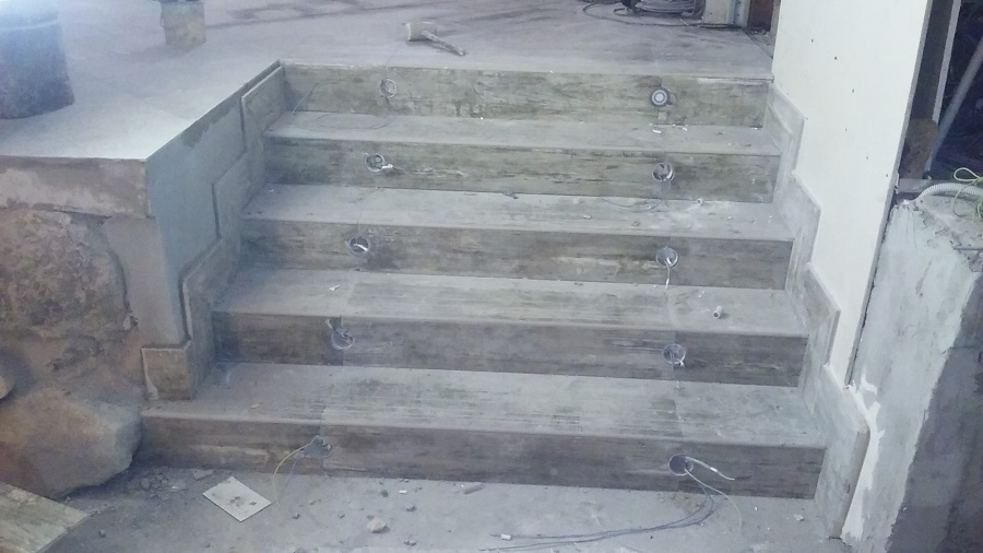 ESCALERA CLÁSICO MODERNO