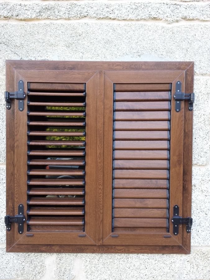 MALLORQUINA PVC MÓVIL COLOR ROBLE