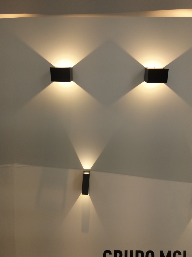 Muestras iluminacion indirecta apliques pared