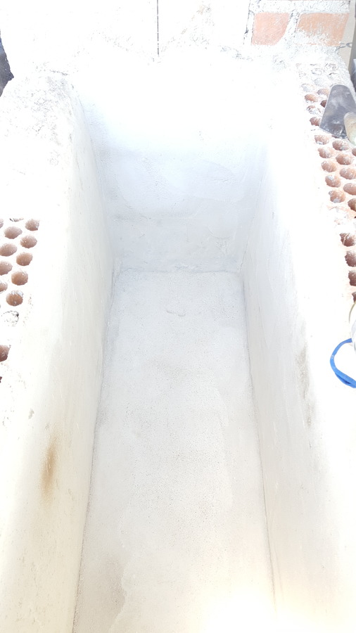 Impermeabilización de jardinera con poliuretano liquido.