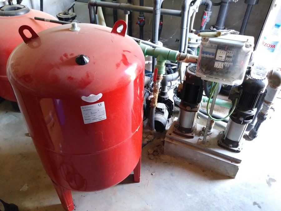 Grupo presión riego