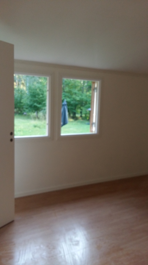 Alisado de paredes y suelo de madera