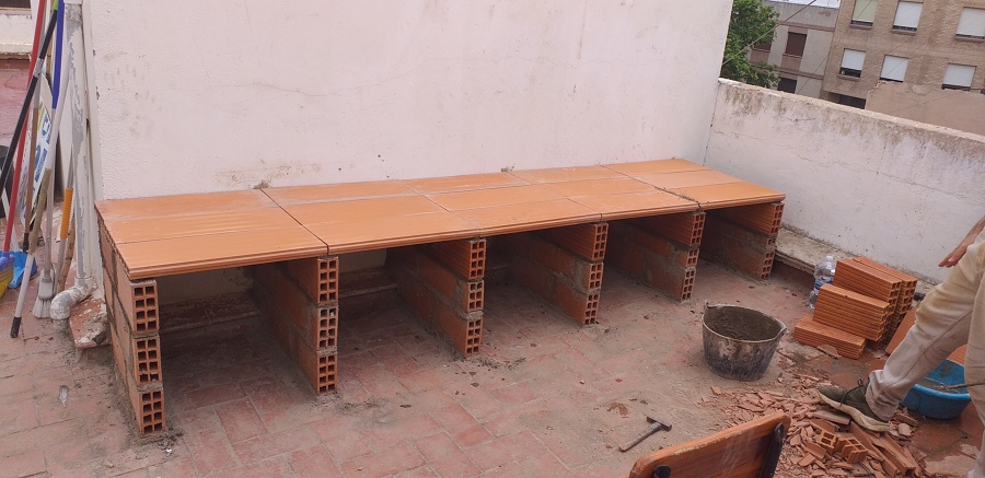 Construcción de cajones para palomas