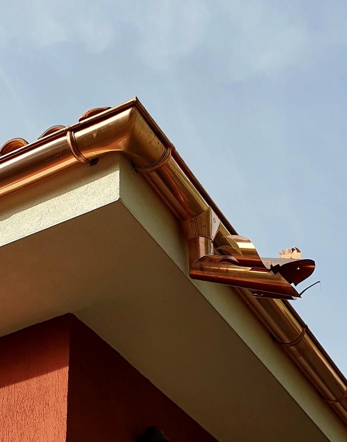 Canalón de cobre natural