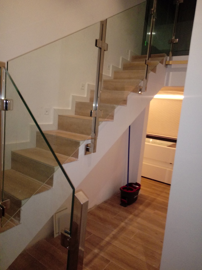 Barandilla en escalera .