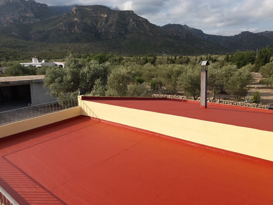 Pintado con pintura impermeabilizante con fibra