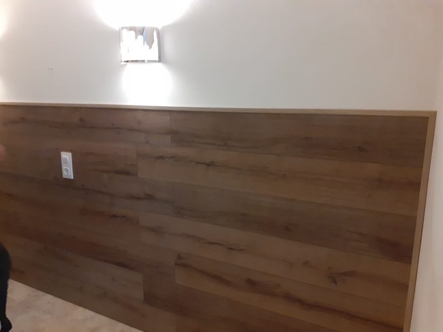 CABECERO  DE TARIMA FLOTANTE