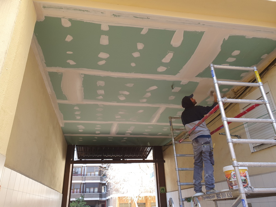 Aislamiento con lana de Roca y Pladur