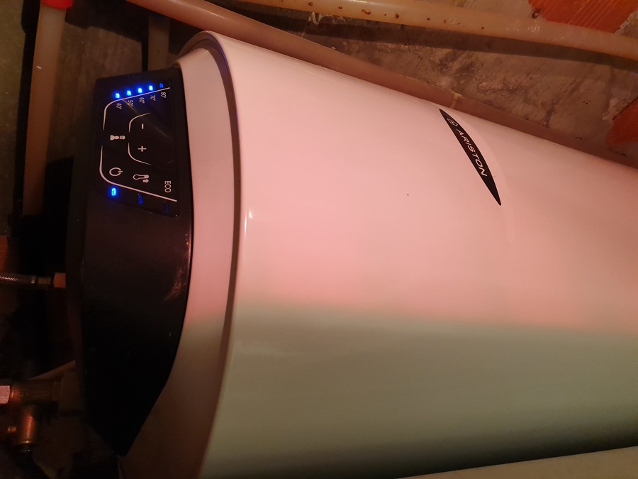 Sustitucion de termo Horizontal falso techo